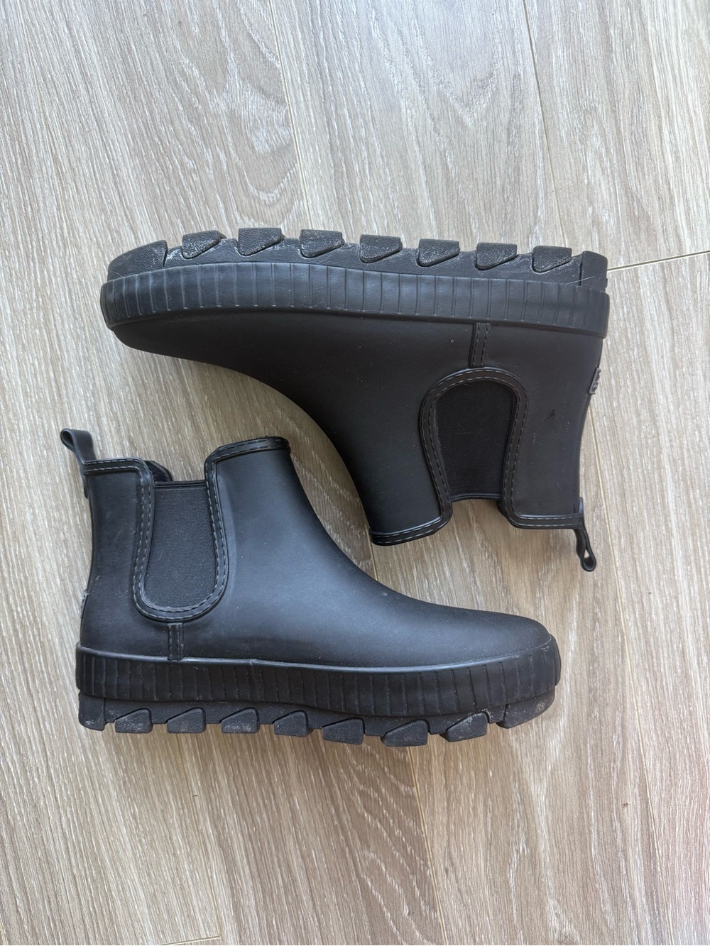 Sperry Black Chelsea Rain Boots - Waterproof Slip-On